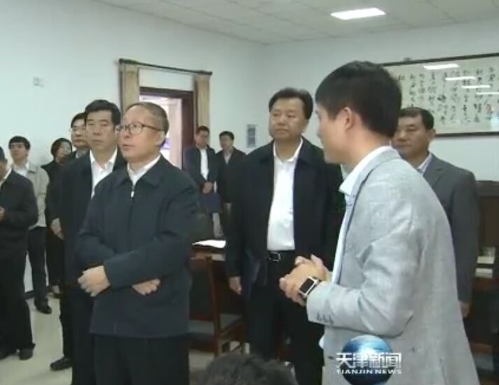 中央政治局委员、天津市市委书记李鸿忠