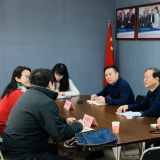 智慧康养行业蓄势待发，，，金狮贵宾会智慧养老“春温花开”